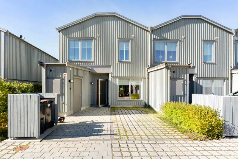 Apartment, 4 rooms, 114 m² in Skarpäng