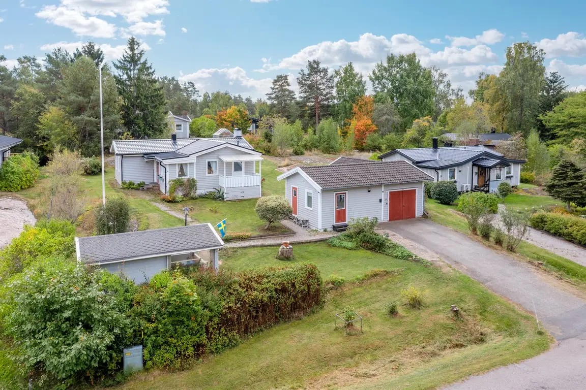 Bild 1 av 5 på Babordsvägen 16