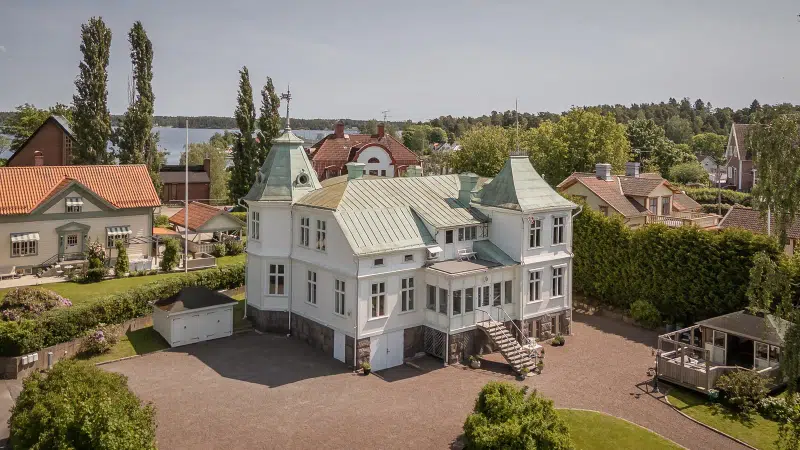 Villa, 355 m²