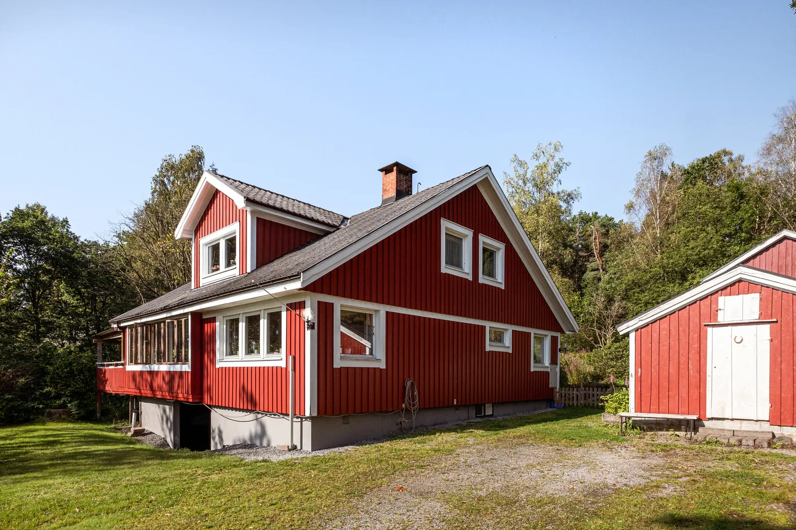 Image 1 of 30 of Braseröd 350