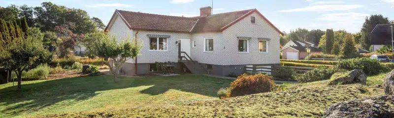 House, 5 rooms, 105 m² in Ronneby