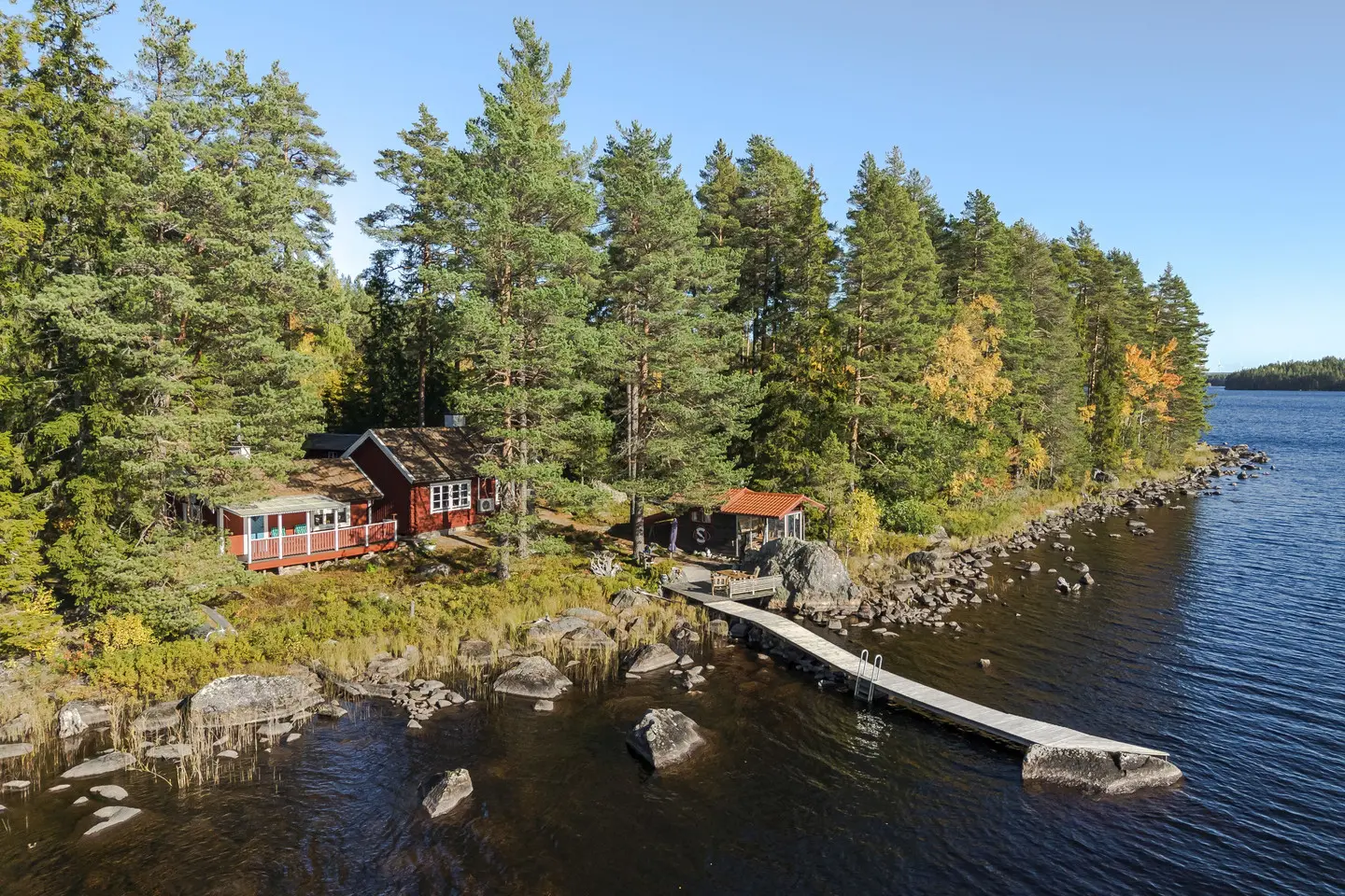Image 1 of 41 of Ågs hage 130 och 132
