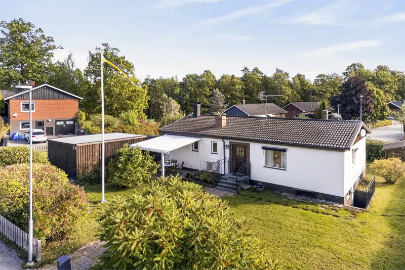House, 4 rooms, 99 m²