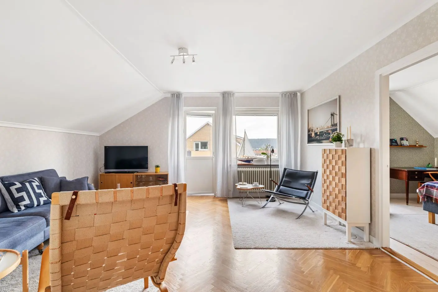 Bild 1 av 1 på Huskvarnavägen 92B