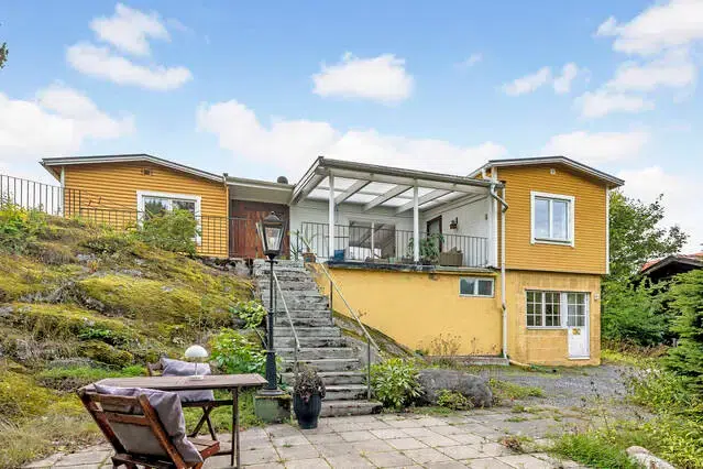House, 5 rooms, 104 m² in Uppsala