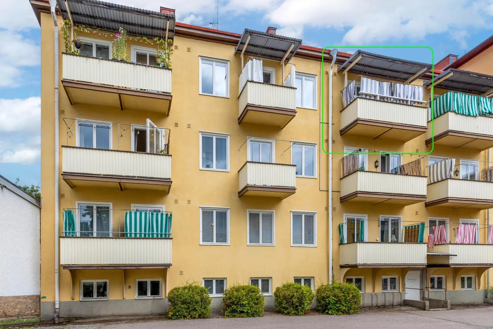 Bild 1 av 17 på Apoteksgatan