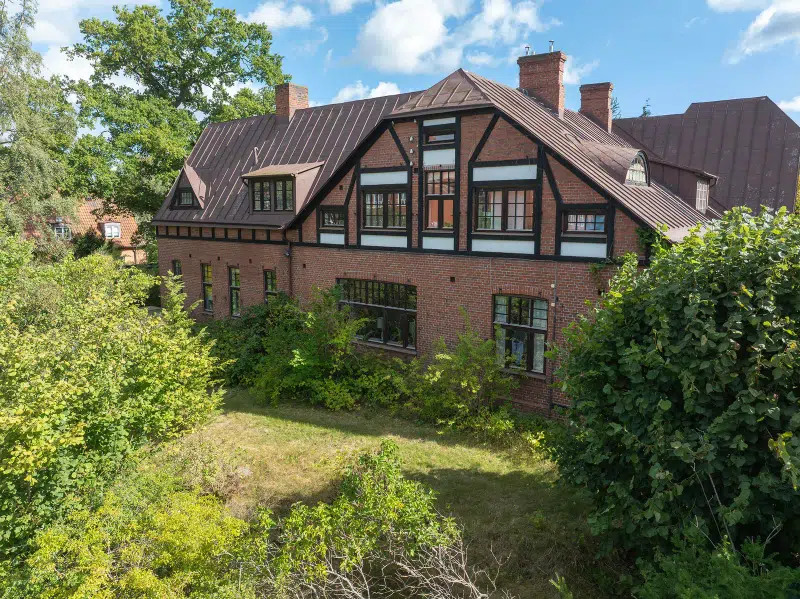 House, 5 rooms, 444 m² in Eslöv Trollsjöområdet