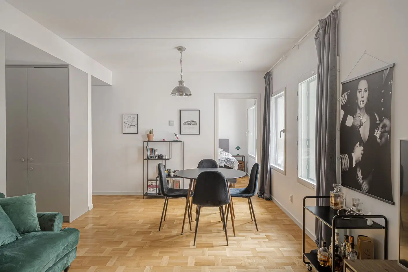 Bild 1 av 41 på Vintergatan 2b