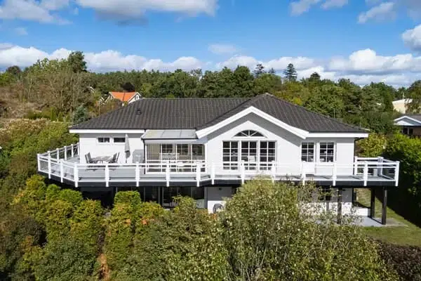 House, 5 rooms, 258 m² in Jursla