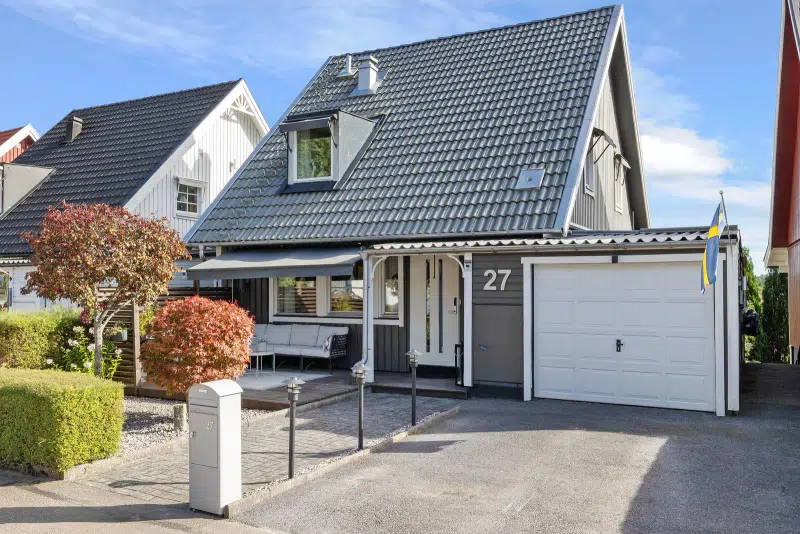 House, 6 rooms, 150 m² in Uddevalla Stad