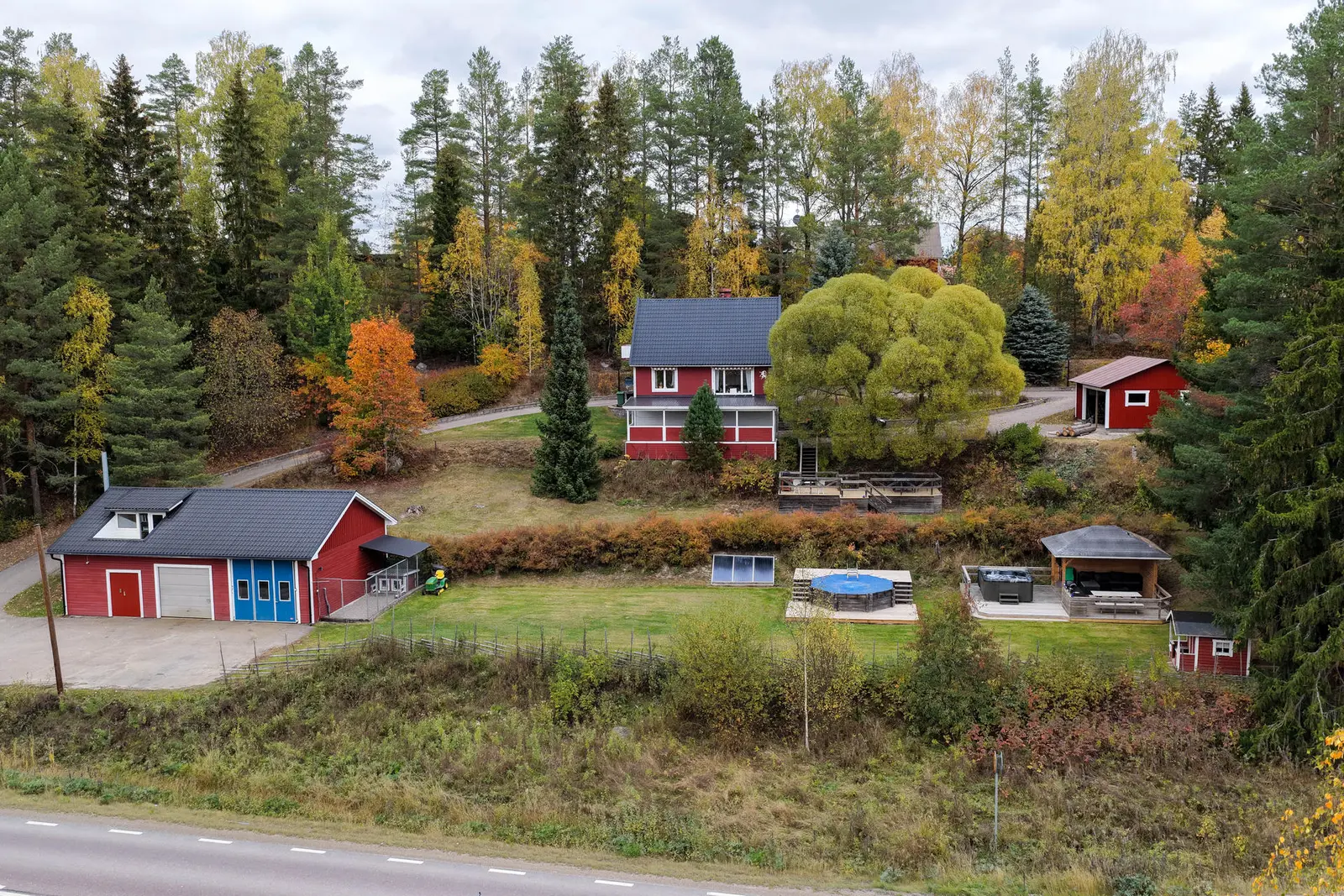 Bild 1 av 40 på Berga