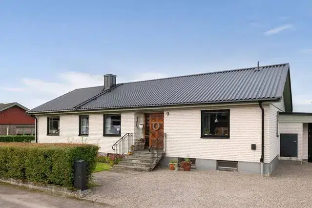 House, 5 rooms, 110 m² in Hörby