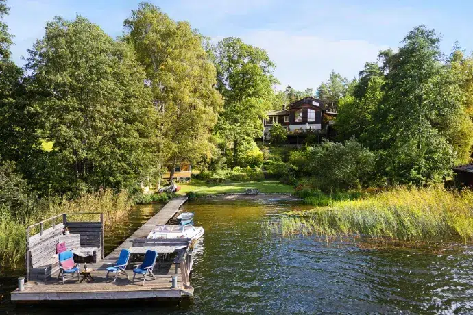 Villa, 2 rum, 237 m² i Färingsö Norra