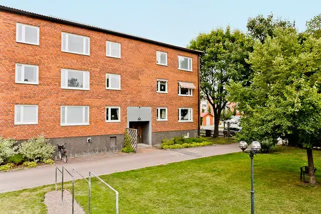 Lägenhet, 4 rum, 104 m² i Svartbäcken