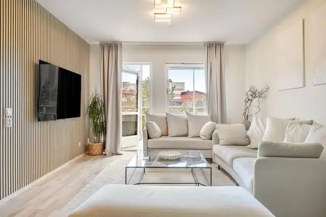 Apartment, 2 rooms, 70 m² in Centralt