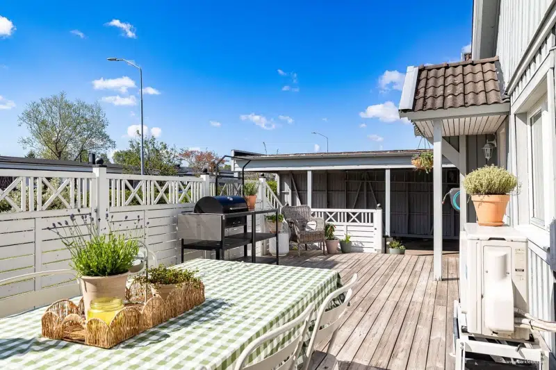 House, 6 rooms, 128 m² in Vänge