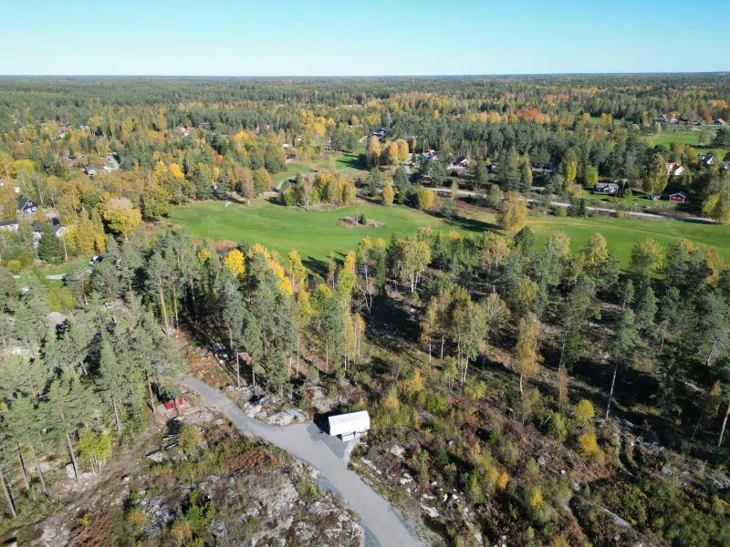 Land / plot in Burvik
