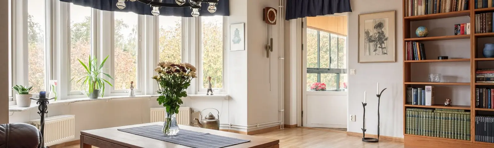 Bild 1 av 18 på Skolgatan 5
