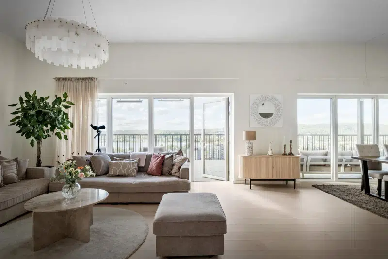 Apartment, 5 rooms, 137 m² in Centrum