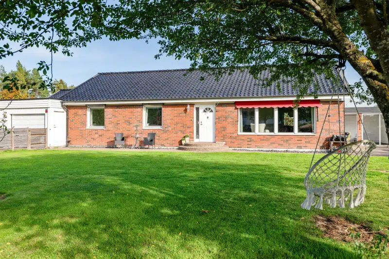 House, 6 rooms, 156 m² in Öllsjö