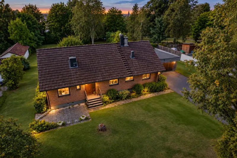 Villa, 6 rum, 190 m² i Örebro