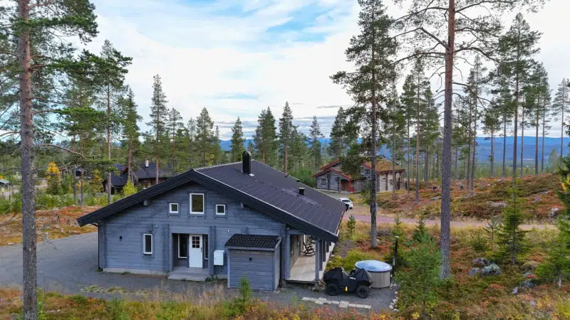 House, 4 rooms, 100 m² in Älvdalen