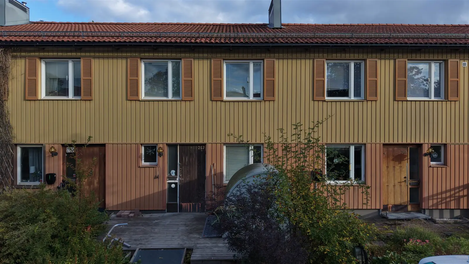 Par-/radhus, Vålbergavägen 267, Stockholm. Bild 1 av 1