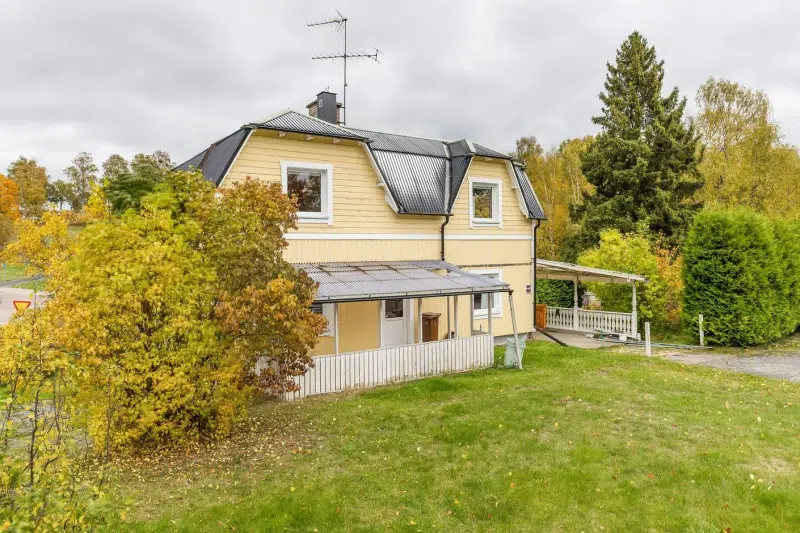 Villa, 4 rum, 154 m² i Smedjebacken