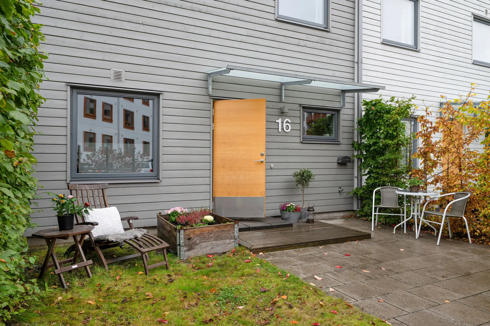 Bild 1 av 40 på Stenbrottet 16