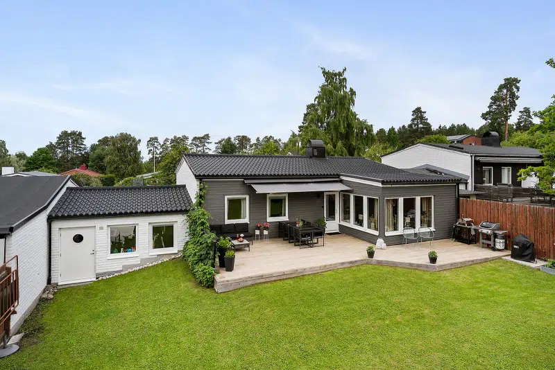 House, 5 rooms, 105 m²