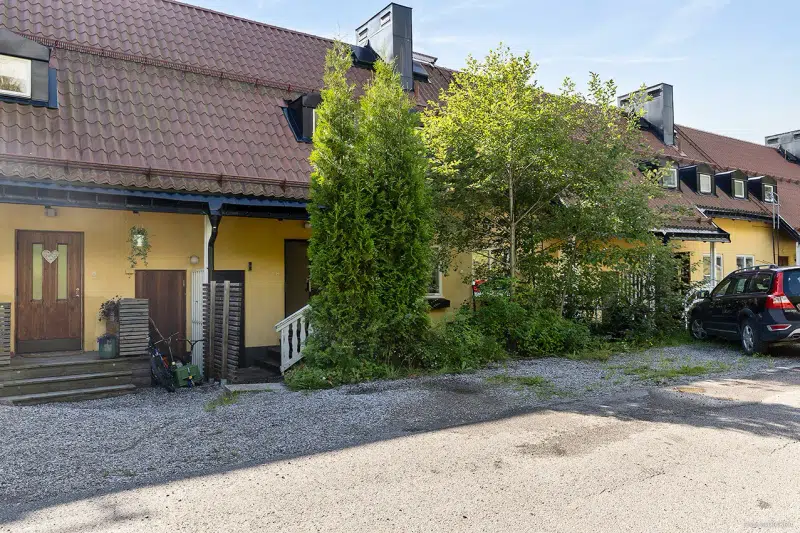 Semi-detached/terraced, 4 rooms, 75 m² in Kvissleby