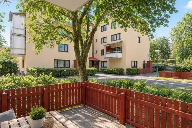 Apartment, 2 rooms, 45 m² in Kista