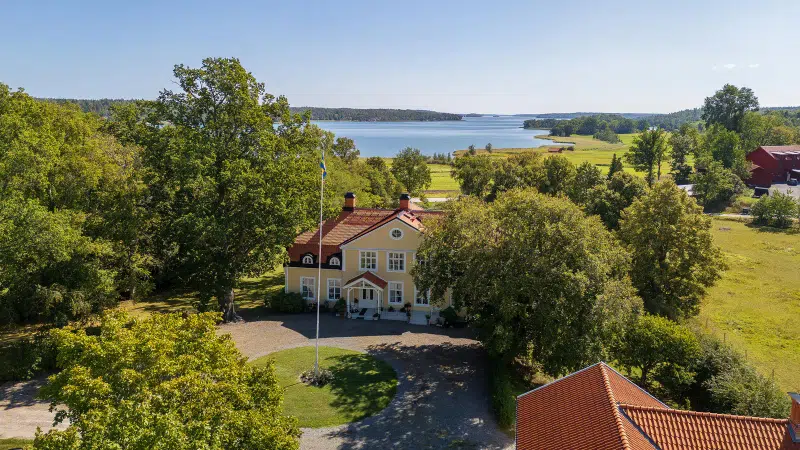 Villa, 4 rum, 460 m² i Gamleby
