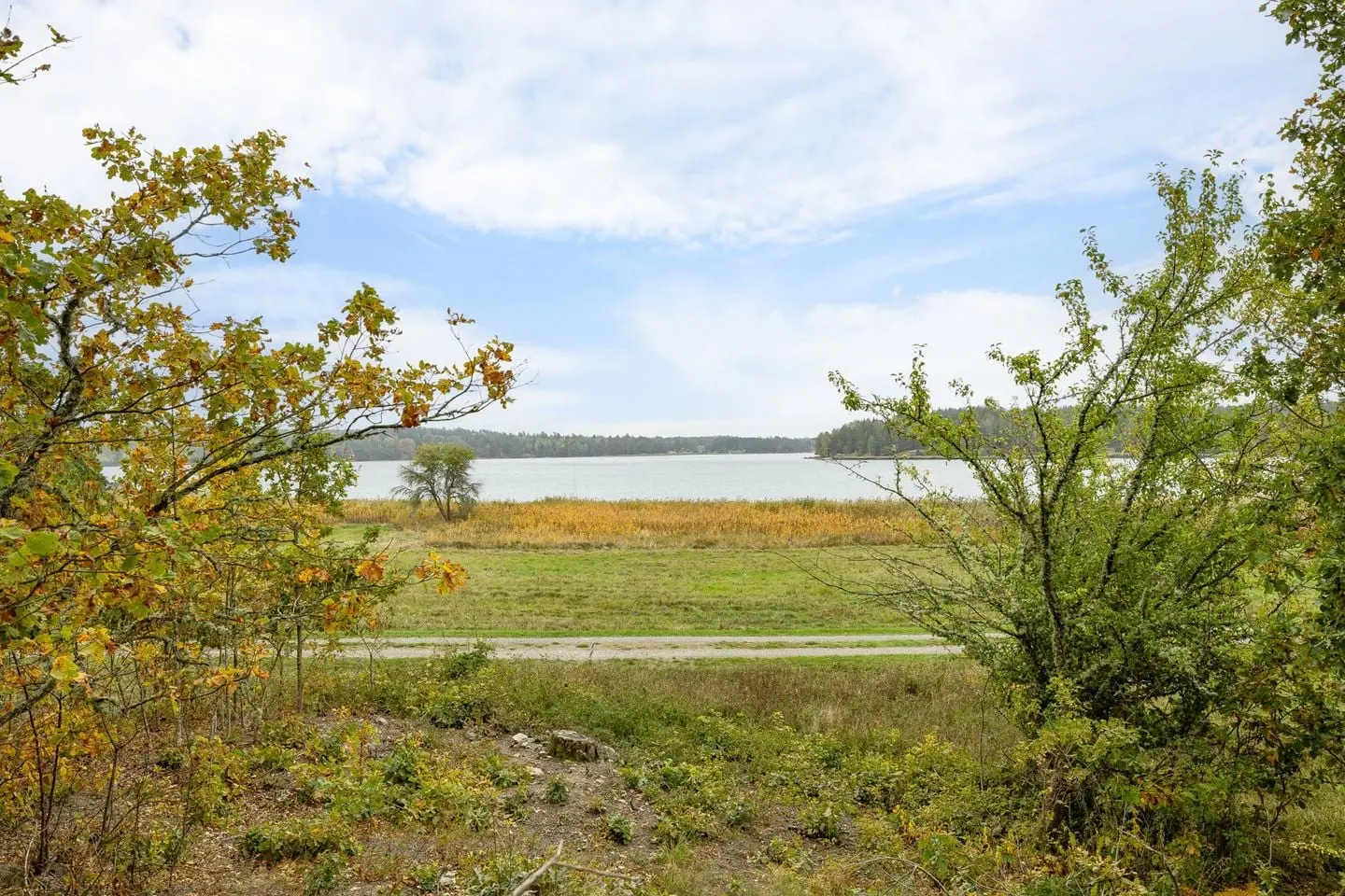 Image 1 of 1 of Grönviksvägen
