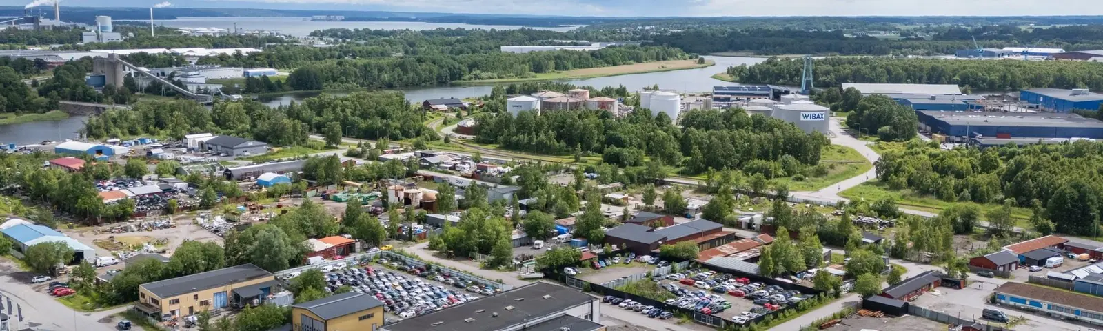 Bild 1 av 34 på Returgatan 2