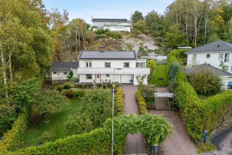 Lilla Grusåsvägen 6