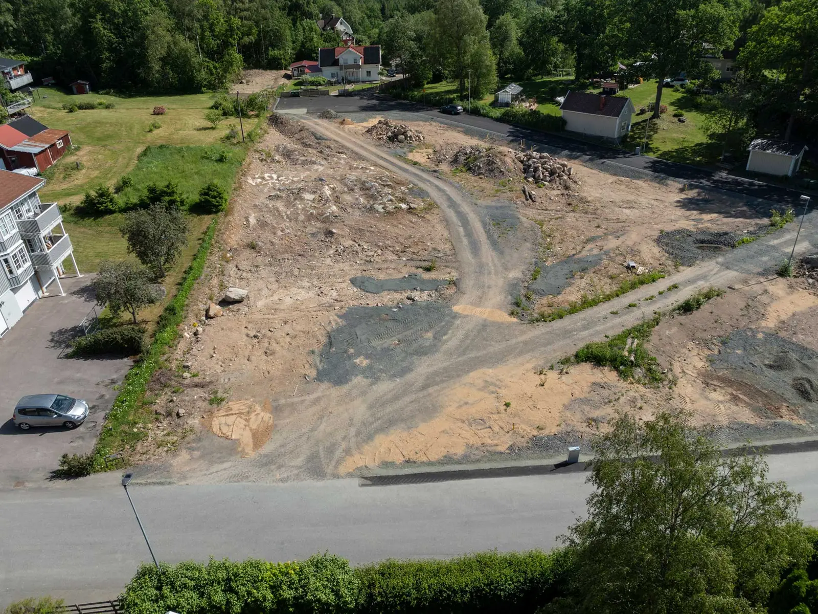 Bild 1 av 1 på Backens väg 47