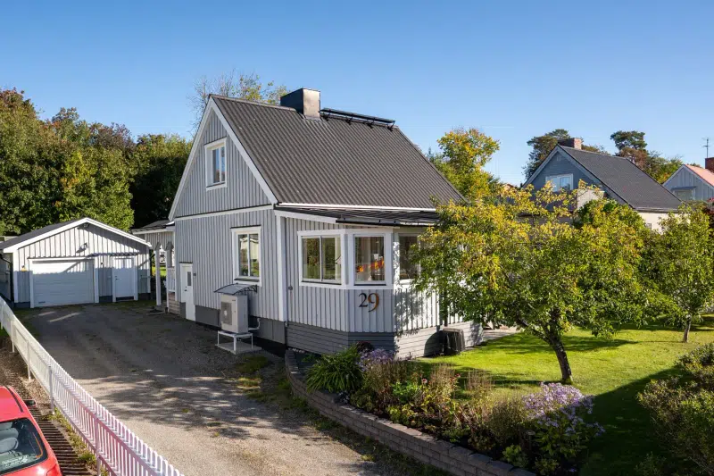 House, 3 rooms, 100 m²