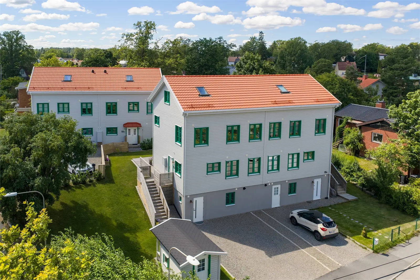 Semi-detached/terraced, Isbergavägen, Stockholm. Photo 1 of 1
