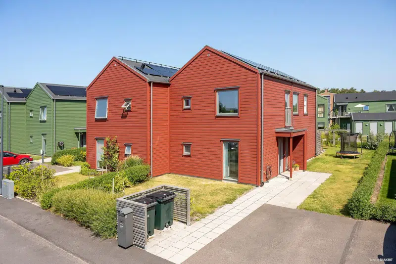 Apartment, 5 rooms, 121 m² in Hemmeslöv