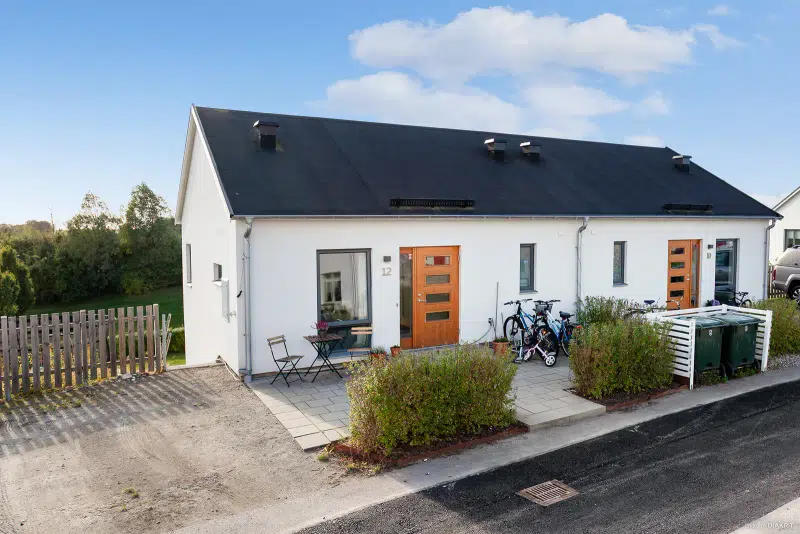 Semi-detached/terraced, 4 rooms, 91 m² in Östra Grevie
