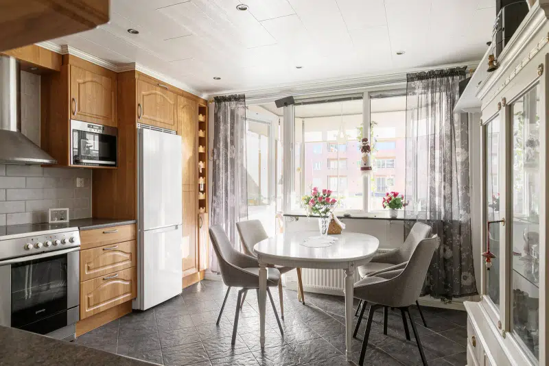 Apartment, 2 rooms, 65 m²