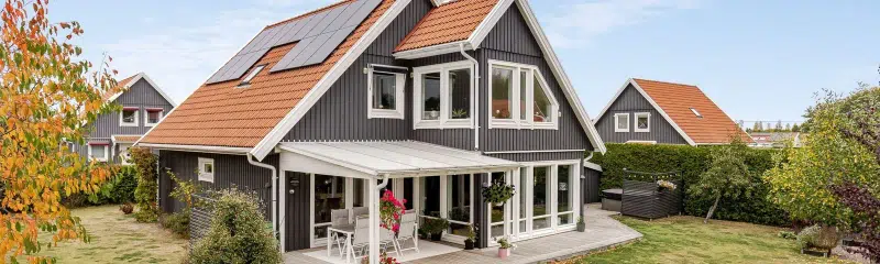 Uppvindsvägen 8