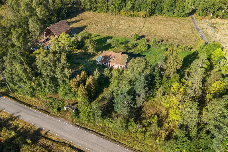 Farm, 7 rooms, 179 m²