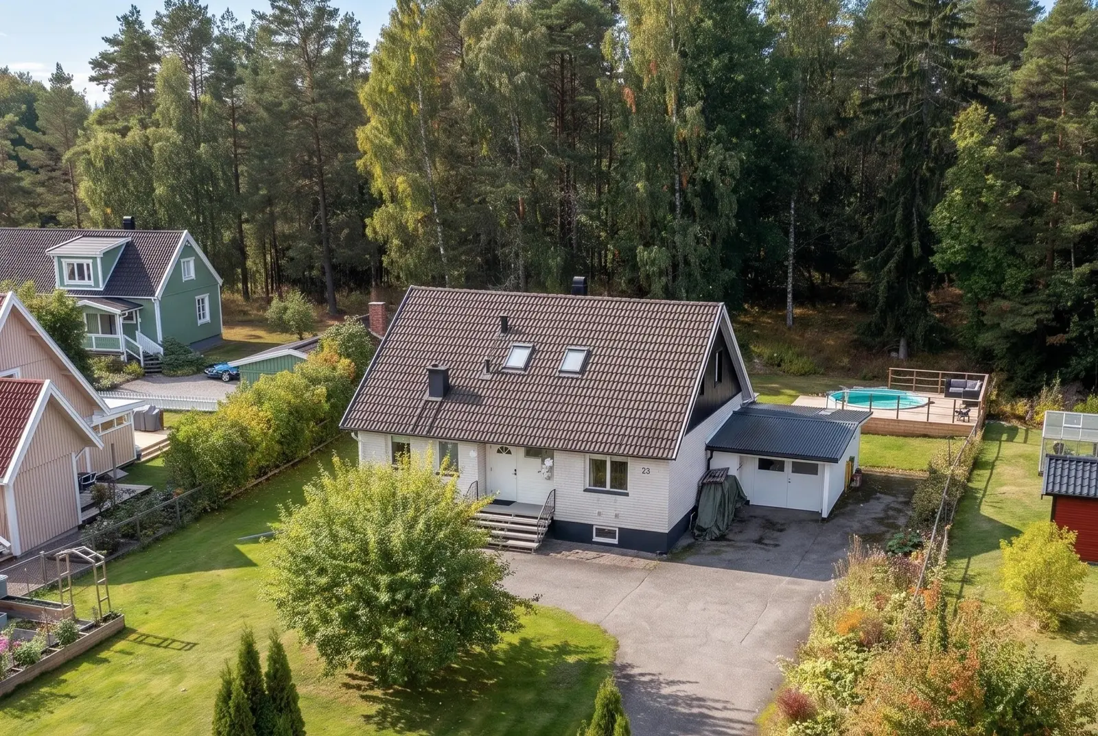 Image 1 of 1 of Östjädravägen 23