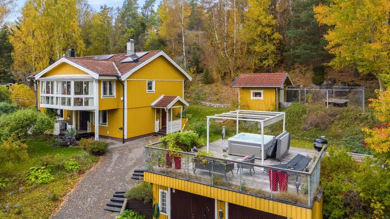 House, 5 rooms, 150 m² in Grödinge