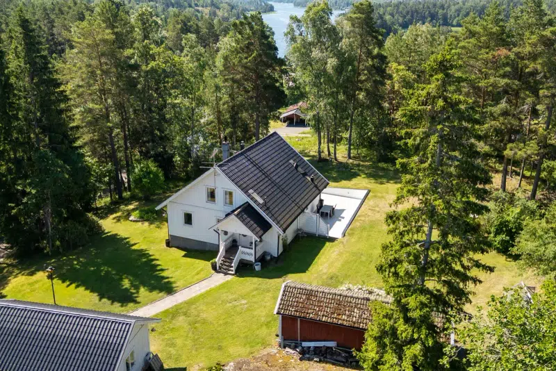 Holiday home, 6 rooms, 151 m² in Hattsundet