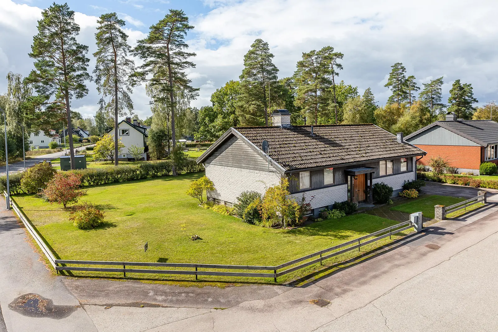 Bild 1 av 31 på Vikgatan 10