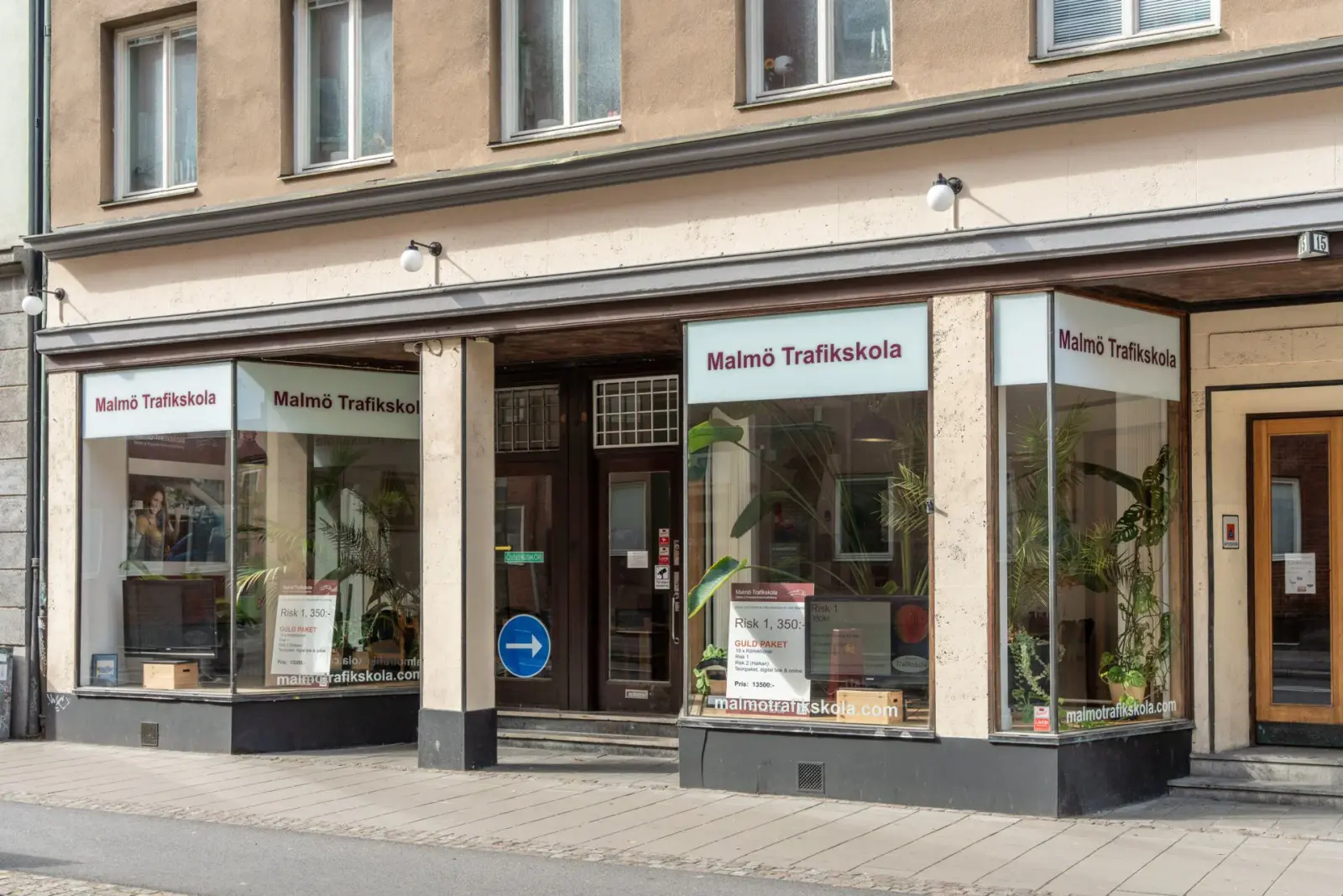 Bild 1 av 24 på Davidshallsgatan 15 (Bostadsrättslokal)
