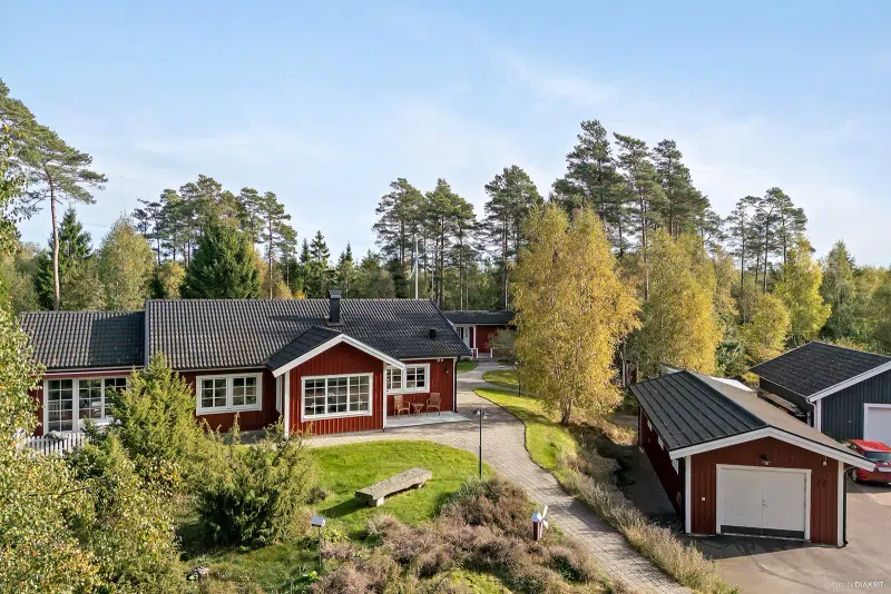Olas Höjdväg 12